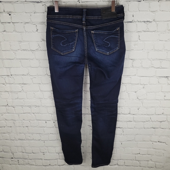 SILVER | Suki skinny stretch dark wash jeans - Picture 2 of 8